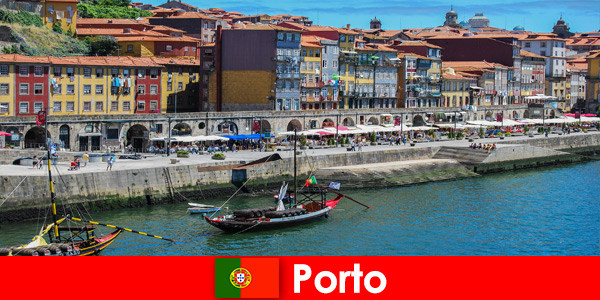 Pausa na cidade para visitantes de Porto Portugal com charmosos bares e restaurantes locais