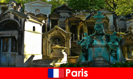 Viagem pela Europa para amantes do cemitério com sepulturas extraordinárias na França Paris