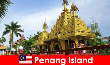 A melhor experiência para turistas estrangeiros nos complexos de templos da Ilha de Penang