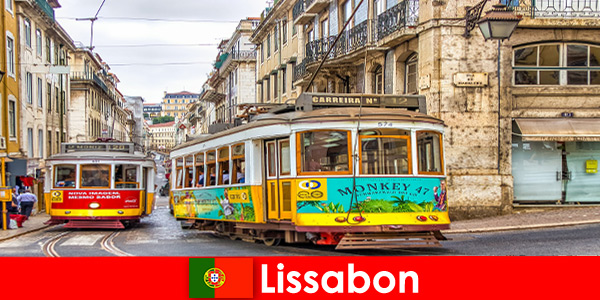 Ruas históricas de Lisboa Portugal com um toque de nostalgia para o viajante cultural