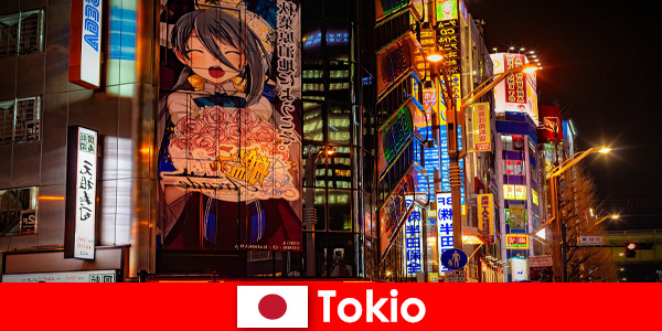 Mergulhe no mundo do mangá japonês para jovens turistas em Tóquio