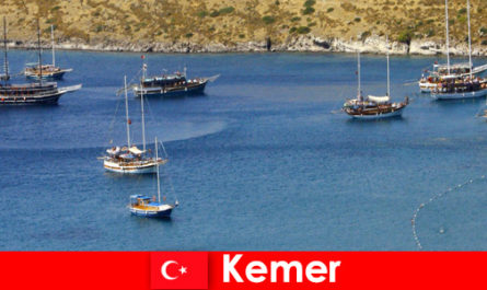Viagem de aventura de barco em Kemer, Turquia para casais e famílias apaixonadas