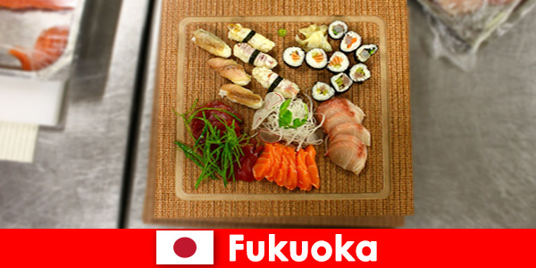 Fukuoka, Japão, é um destino popular para viajantes culinários