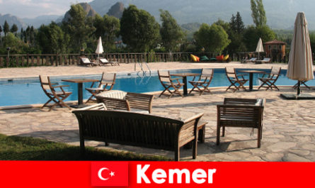 Voos baratos, hotéis e casas de aluguel em Kemer, Turquia para férias de verão com a família