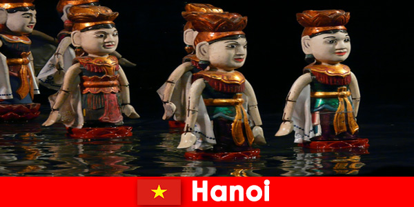 Apresentações conhecidas no teatro de fantoches de água inspiram estranhos em Hanói e no Vietnã