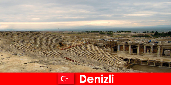 Denizli Turquia oferece passeios de vários dias para os interessados ​​nos lugares sagr-ados