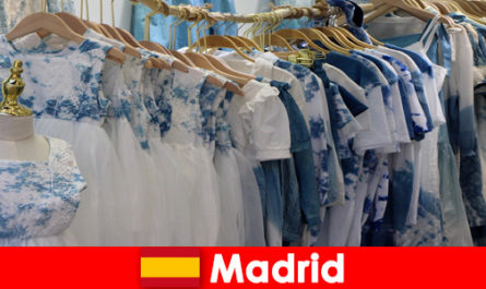 Compras para estranhos nas melhores lojas de Madrid, Espanha