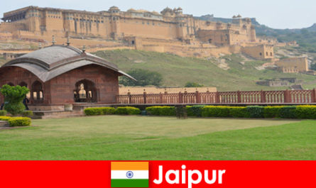 Viagem ag-radável com o melhor serviço para turistas em Jaipur Índia