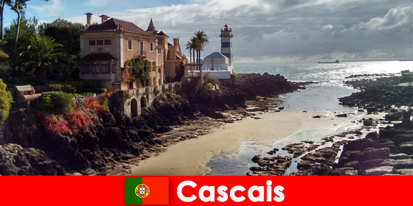 Turismo fotográfico entusiasmado para a pitoresca cidade de Cascais Portugal