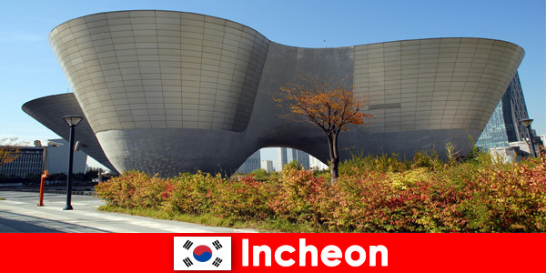Estrangeiros ficam impressionados com modernidade e tradições antigas em Incheon Coreia do Sul