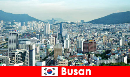 Busan Coreia do Sul está se tornando cada vez mais popular entre os turistas de montanha ativos