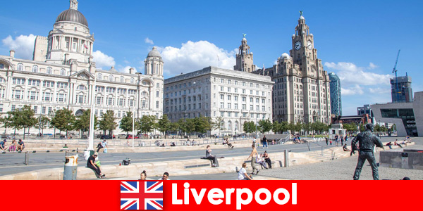 Liverpool na Inglaterra tem muitas ofertas de viagens gratuitas