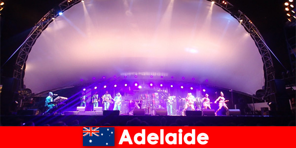 Adelaide Australia atrai viajantes para ótimos festivais de comida e bebida