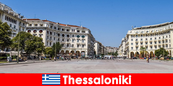 Artes musicais e entretenimento em Thessaloniki Grécia para estrangeiros