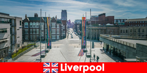 Experimente uma cidade cultural com muita história em Liverpool Inglaterra