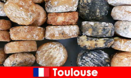 Turistas experimentam uma viagem culinária ao redor do mundo em Toulouse França