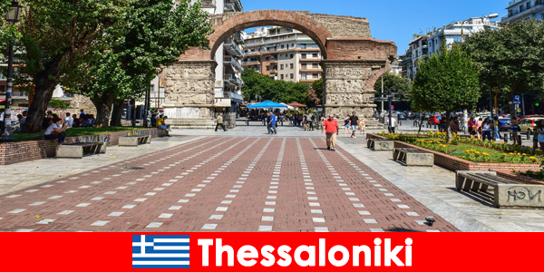 Experimente o modo de vida tradicional e edifícios históricos em Thessaloniki Grécia