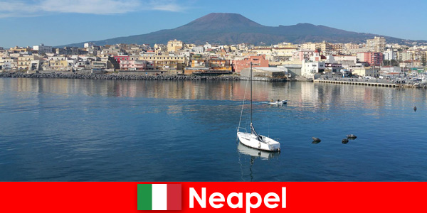 Recomendações e dicas de viagem para Nápoles na Itália para turistas