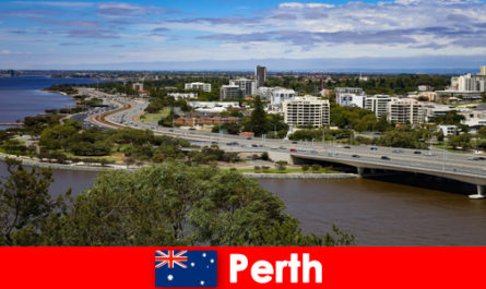 Perth na Austrália é uma cidade cosmopolita com muitas atrações turísticas