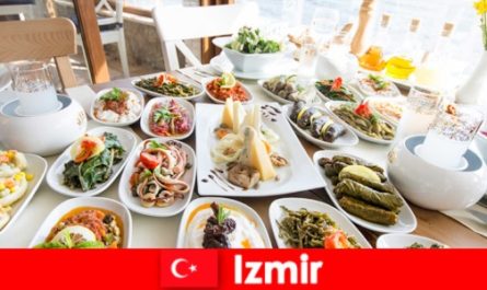 As delícias culinárias de Izmir os pratos mais saborosos da culinária do Egeu