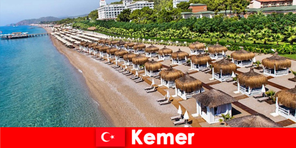 A região de férias mais popular em Türkiye é Keme