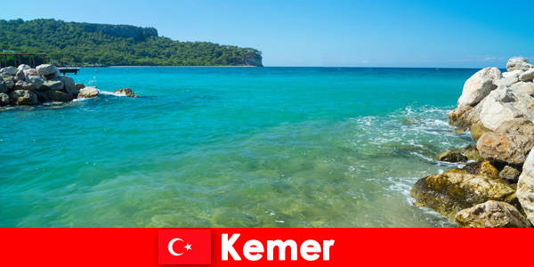 Kemer Onde as cidades antigas e as praias gloriosas da Turquia se encontram